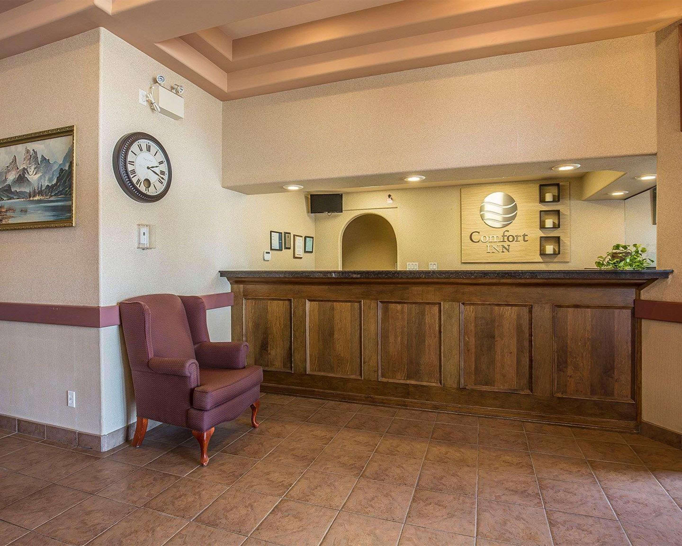 Comfort Inn Lethbridge Exteriér fotografie