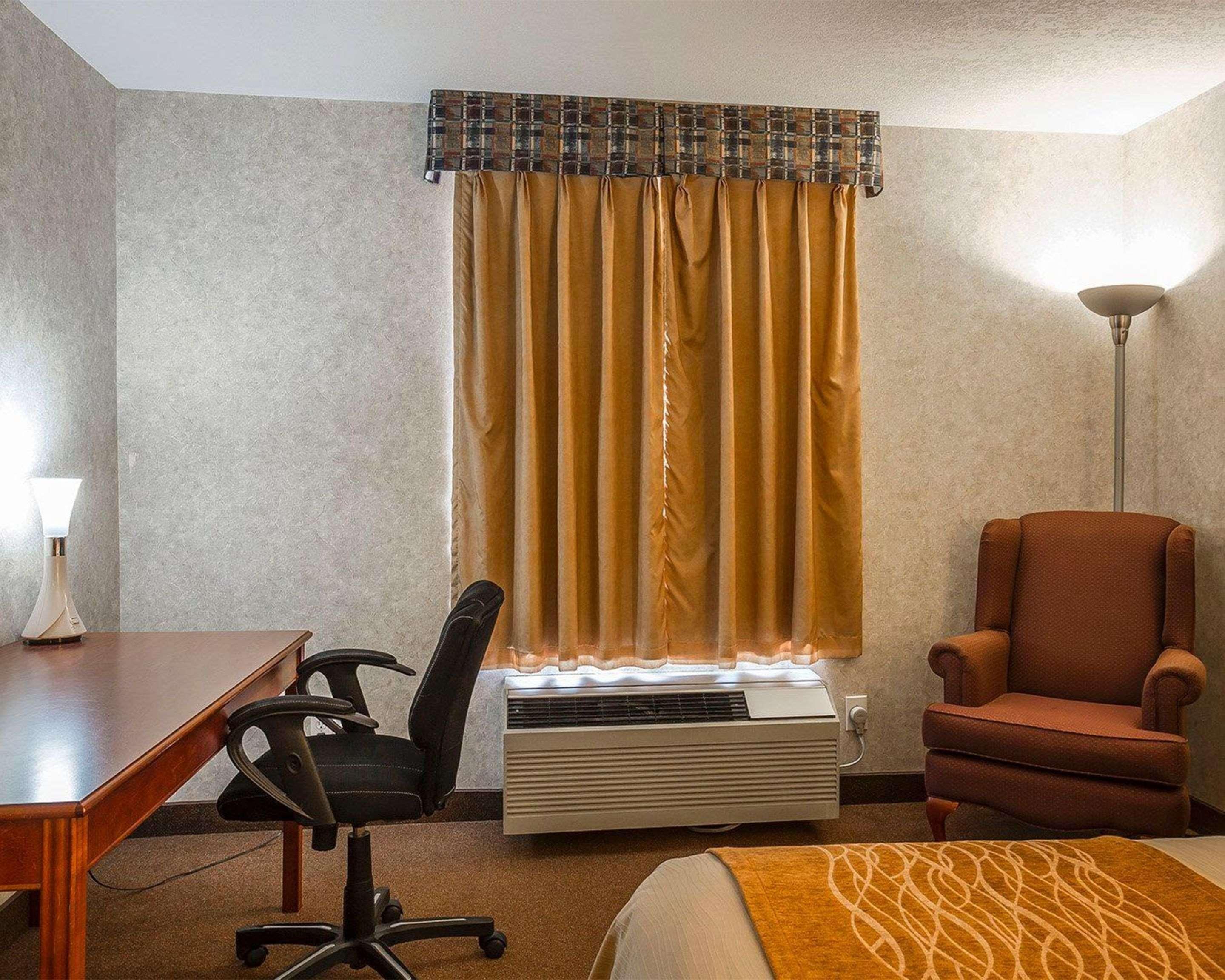 Comfort Inn Lethbridge Exteriér fotografie
